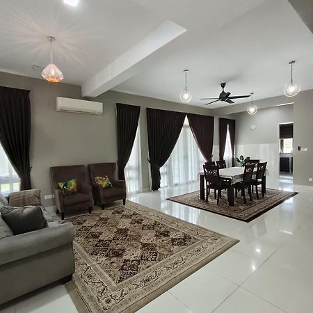 Pinevalley Homestay Putrajaya Presint 12 Kültér fotó